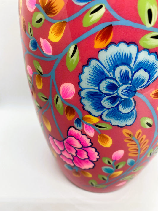 Blomur Adult Ashes Urn-Adult Urn for Ashes-Cremation Urns- The cremation urns for ashes and keepsakes for ashes come in a variety of styles to suit most tastes, decor and different volumes of funeral ashes.