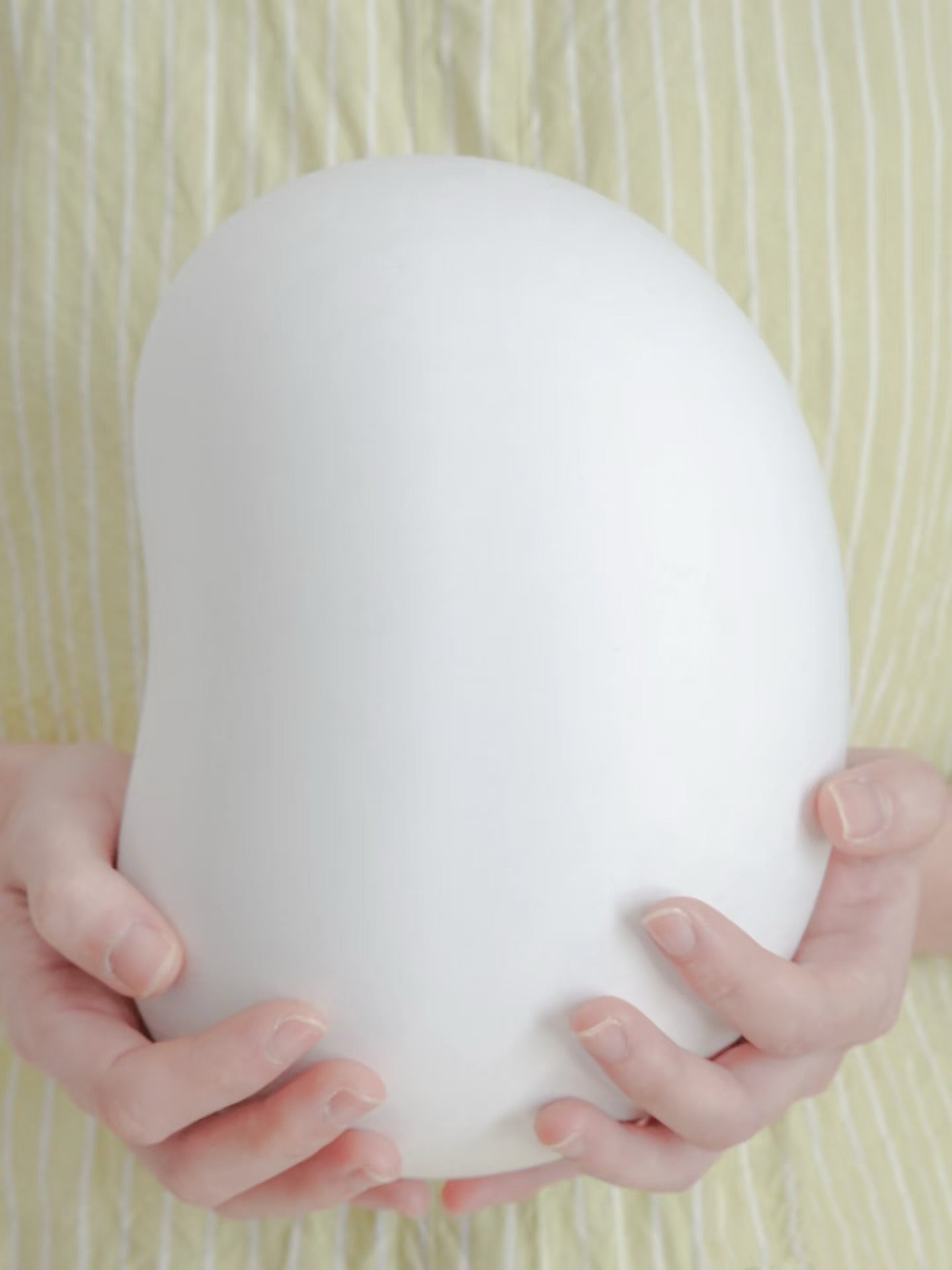 Verdina Biodegradable Pet Seed Urn-Pet Urn for Ashes-Cremation Urns- The cremation urns for ashes and keepsakes for ashes come in a variety of styles to suit most tastes, decor and different volumes of funeral ashes.