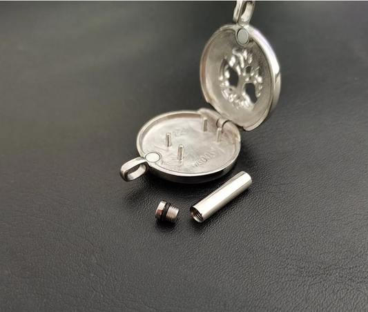 Rama Cremation Ashes Keepsake Pendant-Keepsake Cremation Jewellery-Cremation Urns- The cremation urns for ashes and keepsakes for ashes come in a variety of styles to suit most tastes, decor and different volumes of funeral ashes.