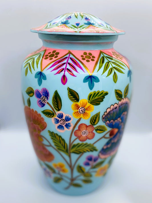 Florea Adult Ashes Urn-Adult Urn for Ashes-Cremation Urns- The cremation urns for ashes and keepsakes for ashes come in a variety of styles to suit most tastes, decor and different volumes of funeral ashes.