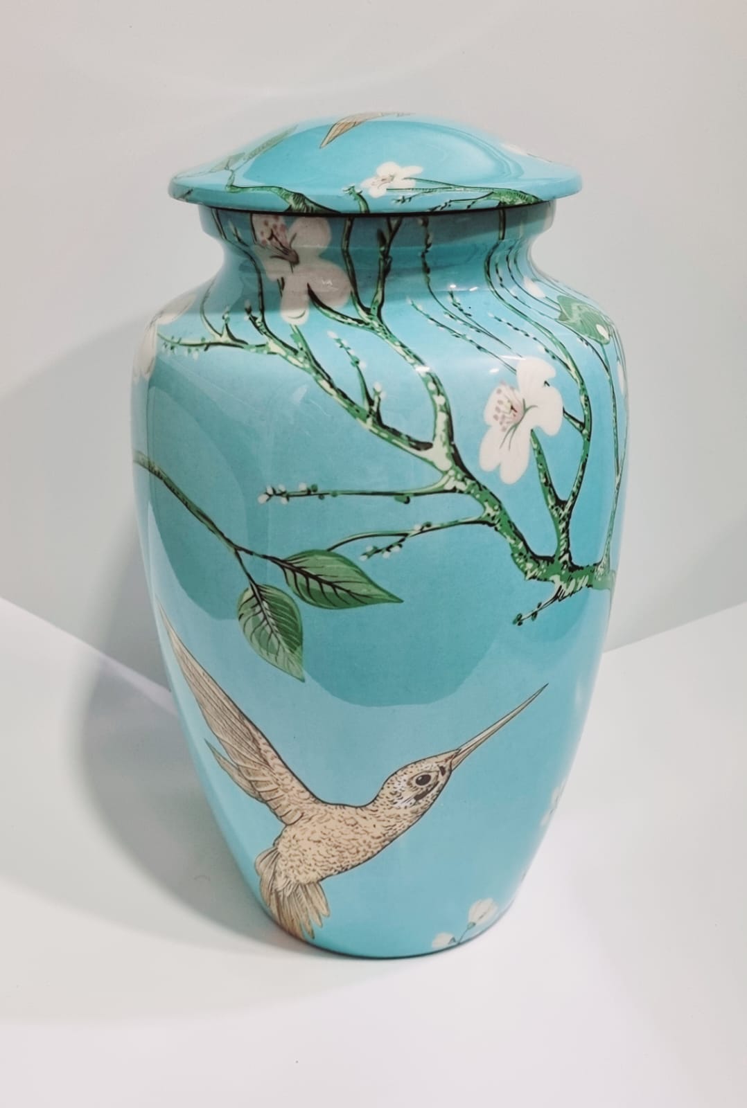 Musu Adult Ashes Urn-Adult Urn for Ashes-Cremation Urns- The cremation urns for ashes and keepsakes for ashes come in a variety of styles to suit most tastes, decor and different volumes of funeral ashes.